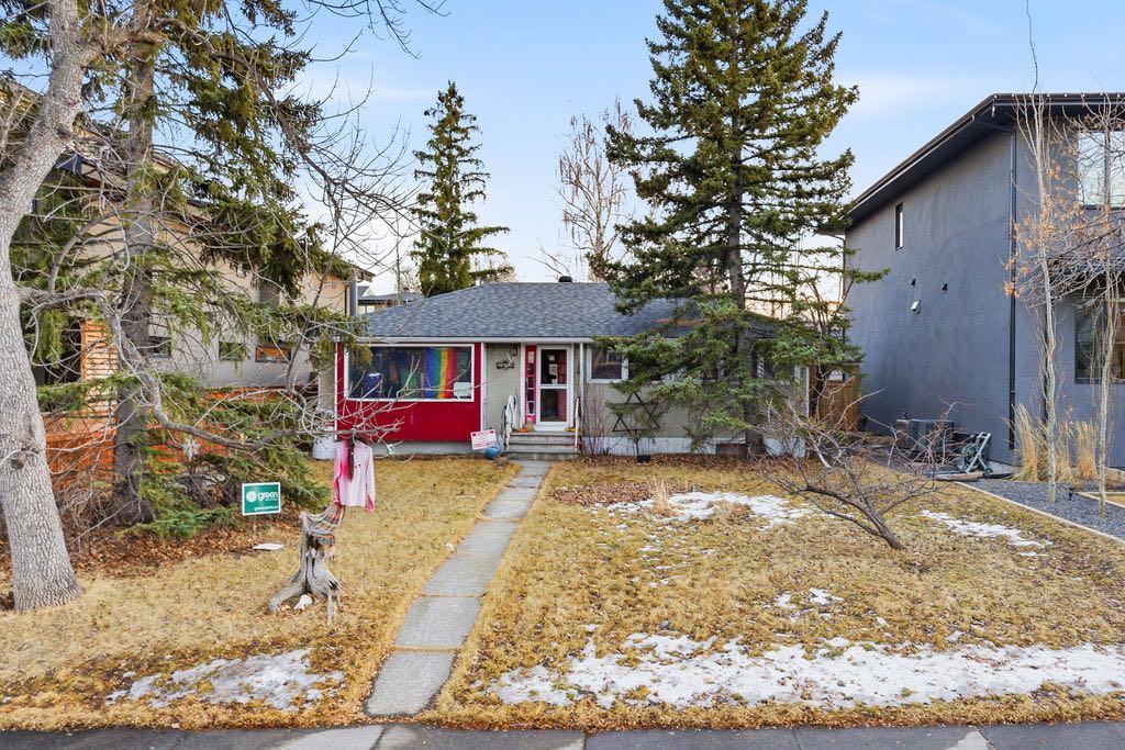 Picture of 1939 47 Avenue SW, Calgary Real Estate Listing