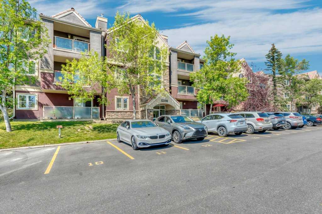 Picture of 12, 3212 Edenwold Heights NW, Calgary Real Estate Listing