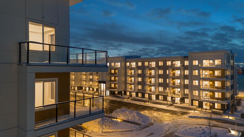 Picture of 1521, 63 Corner Glen Crescent NE, Calgary Real Estate Listing