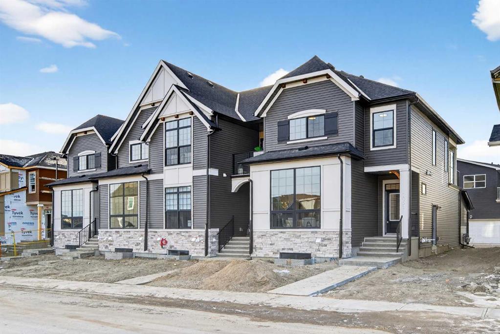 Picture of 1055 Bayview Crescent SW, Airdrie Real Estate Listing