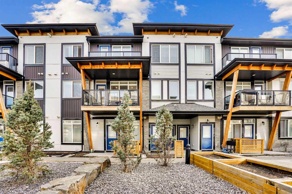 Picture of 231 Savanna Walk NE, Calgary Real Estate Listing