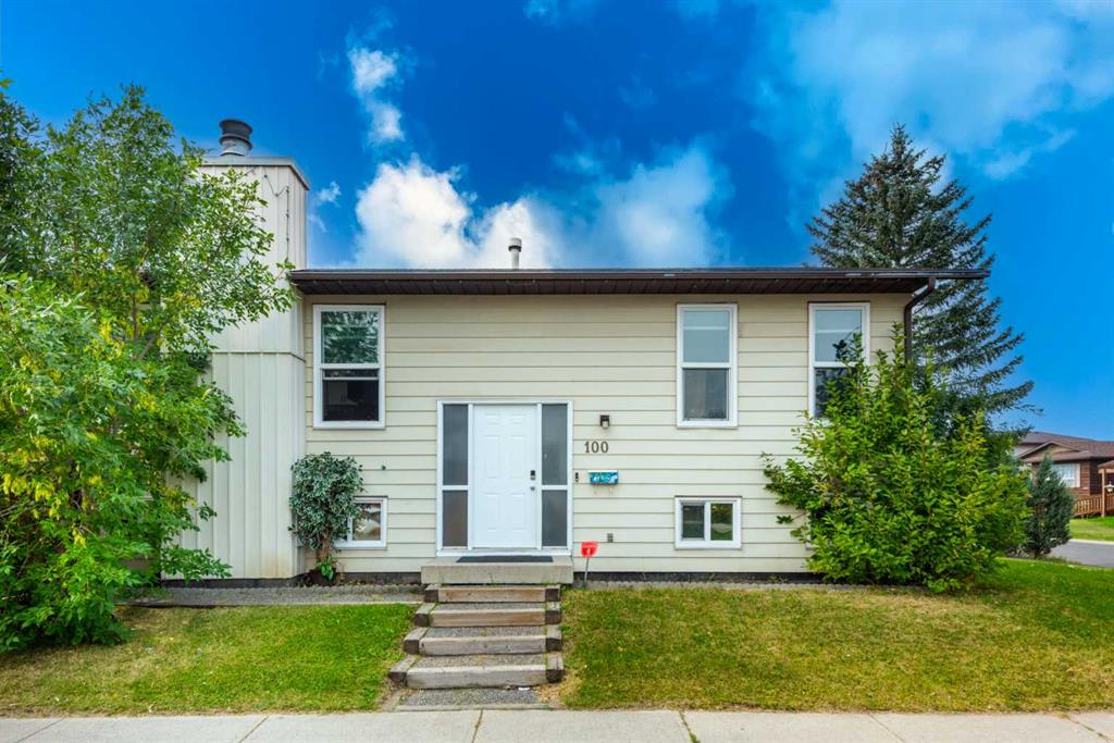 Picture of 100 Whitehaven Road NE, Calgary Real Estate Listing