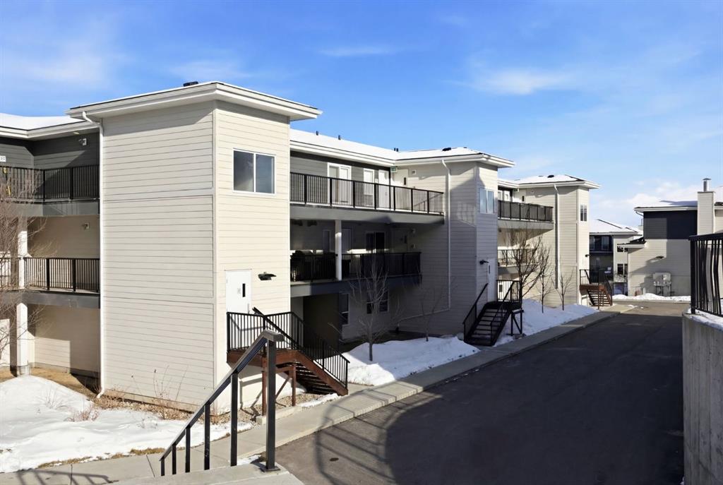 Picture of 724, 201 Abasand Drive , Fort McMurray Real Estate Listing