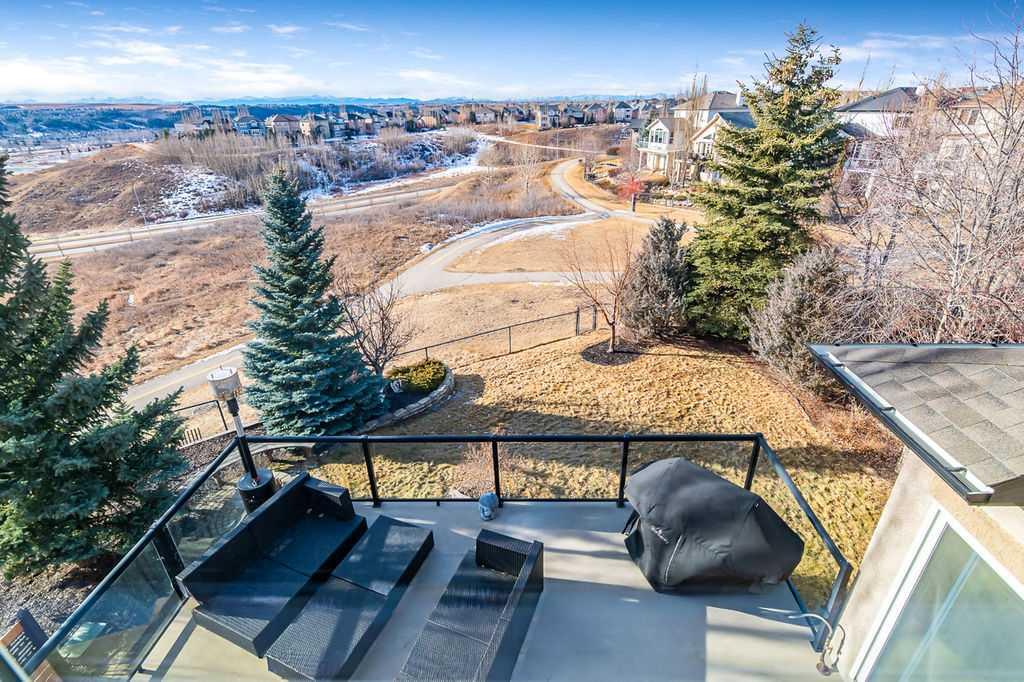 Picture of 208 Tuscany Ravine View NW, Calgary Real Estate Listing