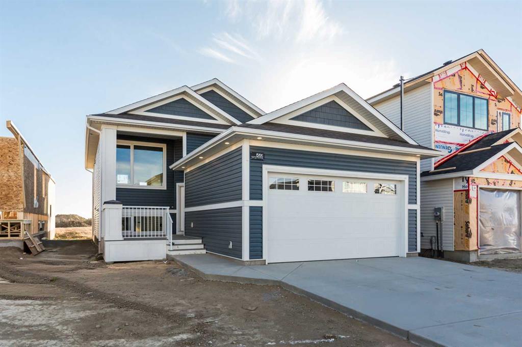 Picture of 566 Malahat Green W, Lethbridge Real Estate Listing