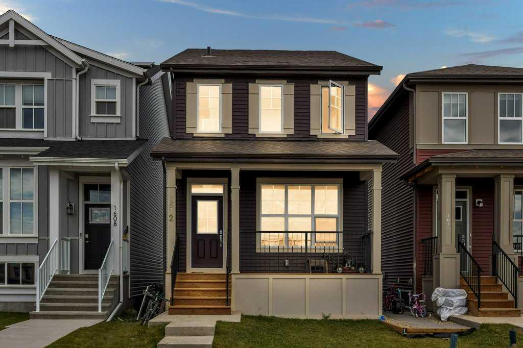 Picture of 1612 Rangeview Drive SE, Calgary Real Estate Listing