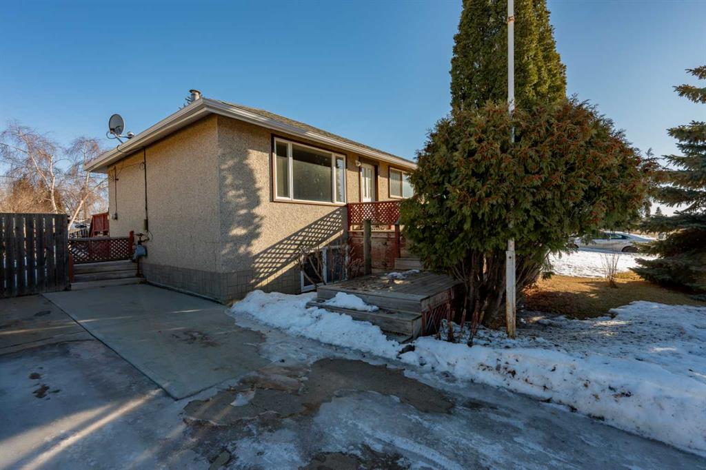 Picture of 1509 10a Street , Wainwright Real Estate Listing