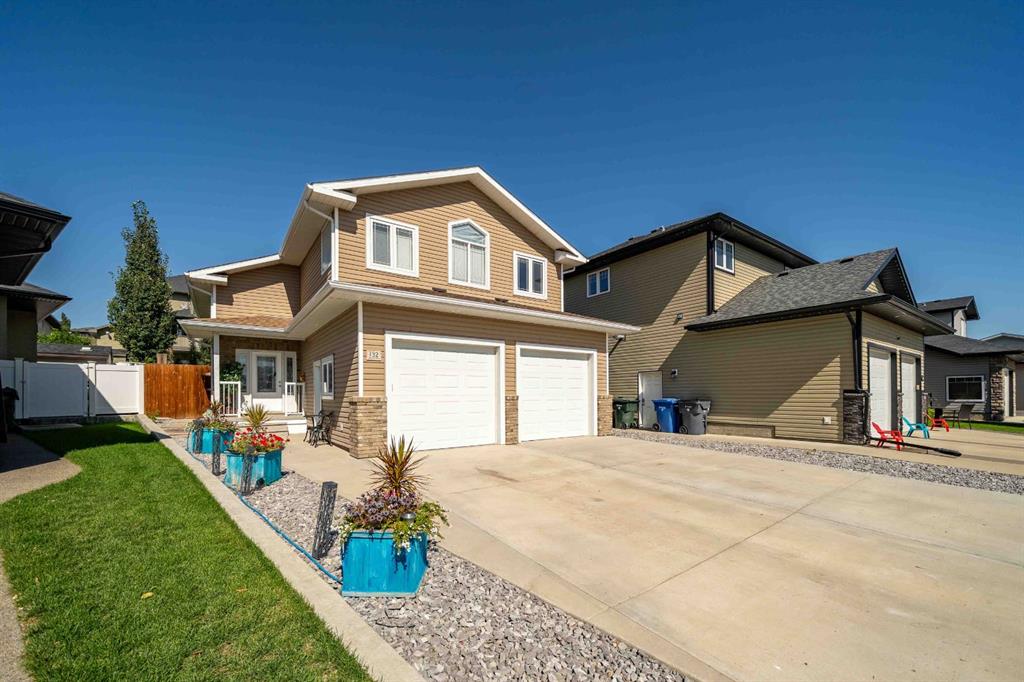 Picture of 132 Ranchman Place NE, Medicine Hat Real Estate Listing