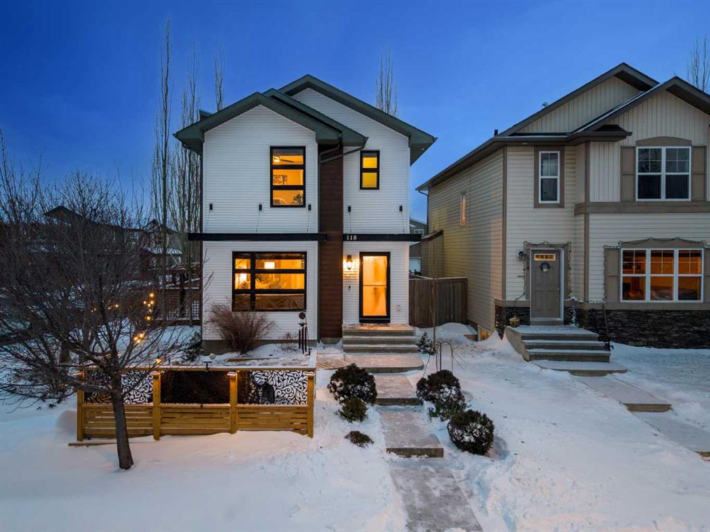Picture of 118 Walden Manor SE, Calgary Real Estate Listing