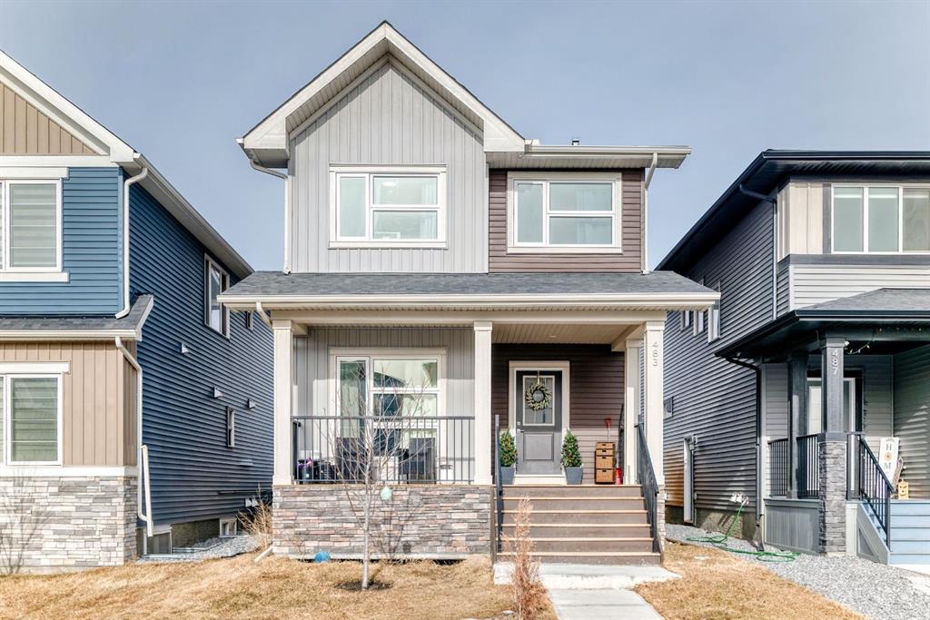 Picture of 483 Lawthorn Way SE, Airdrie Real Estate Listing
