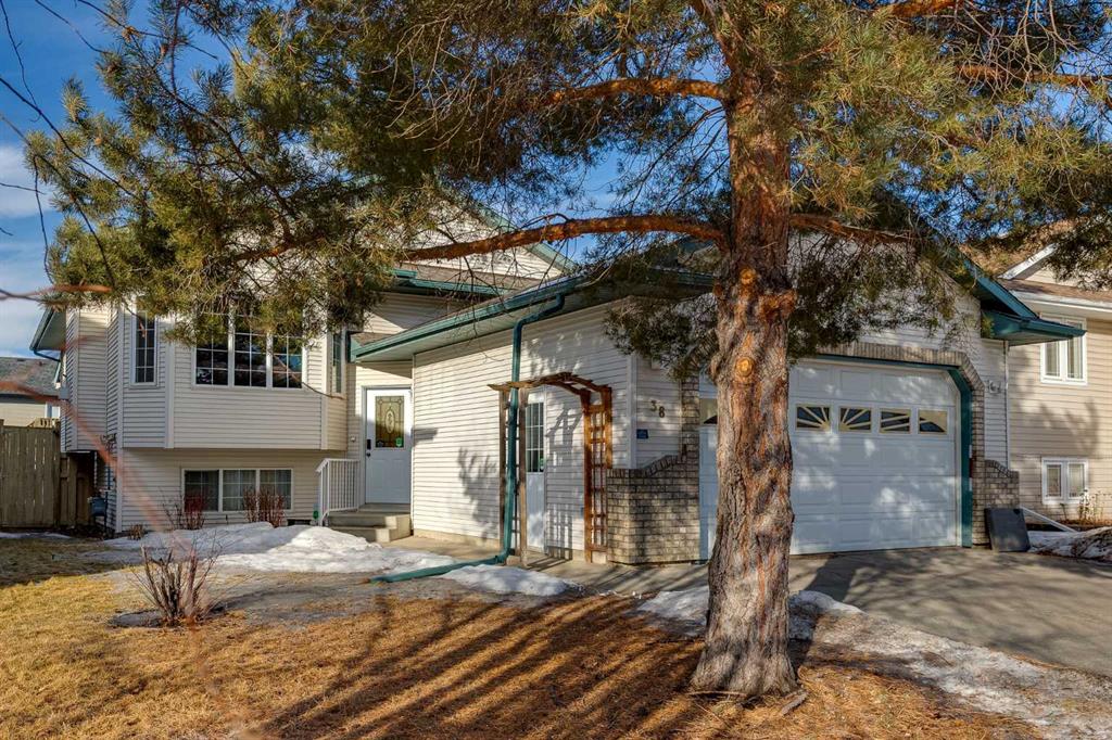 Picture of 38 Kendrew Drive , Red Deer Real Estate Listing