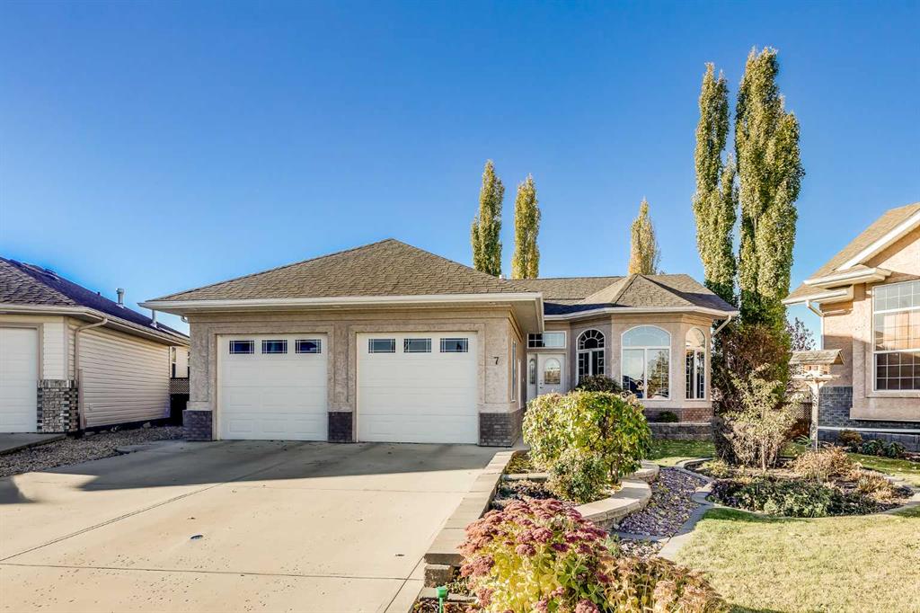 Picture of 7 Filbert Close , Sylvan Lake Real Estate Listing