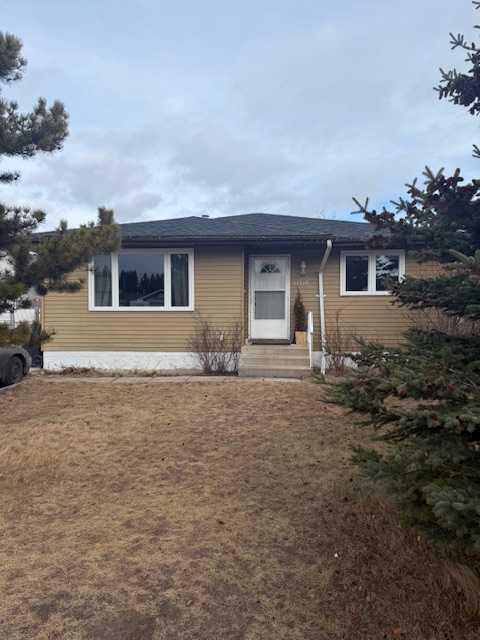 Picture of 11510 Manning  , Grande Cache Real Estate Listing