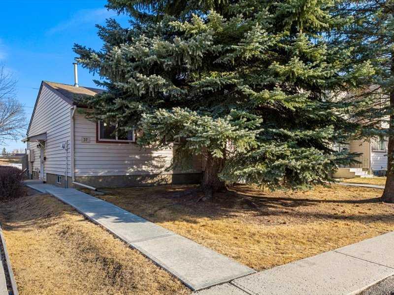 Picture of 37, 6100 4 Avenue NE, Calgary Real Estate Listing