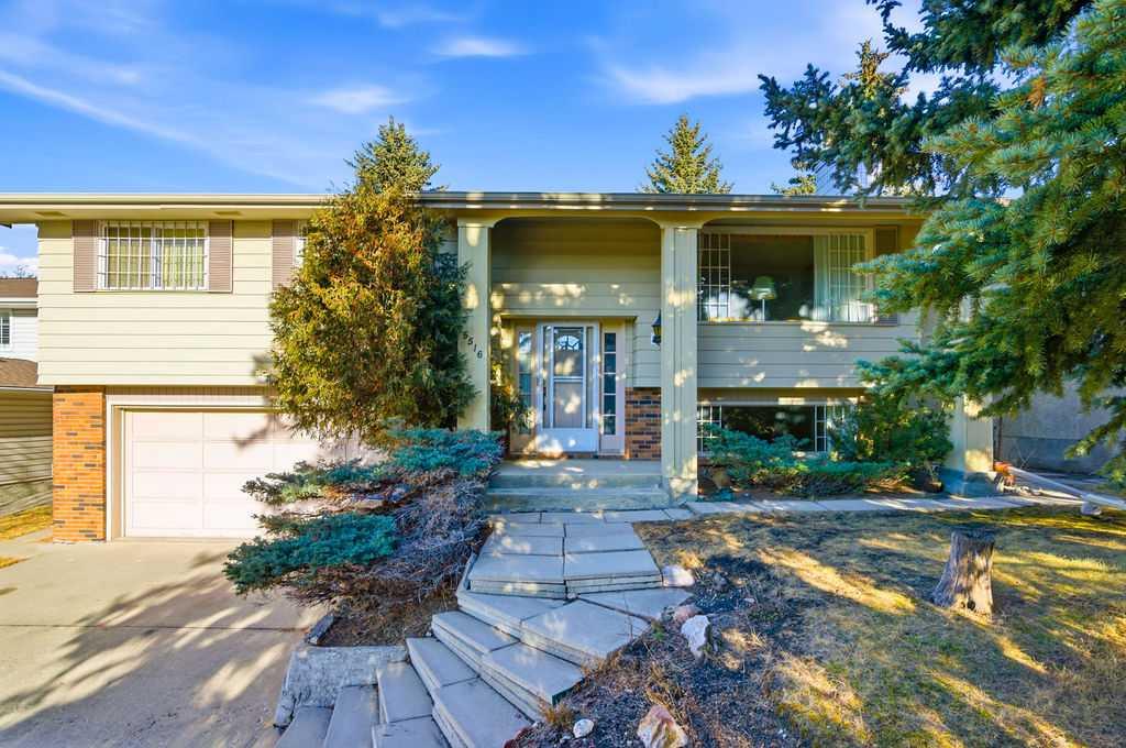 Picture of 5516 Dalhart Hill NW, Calgary Real Estate Listing