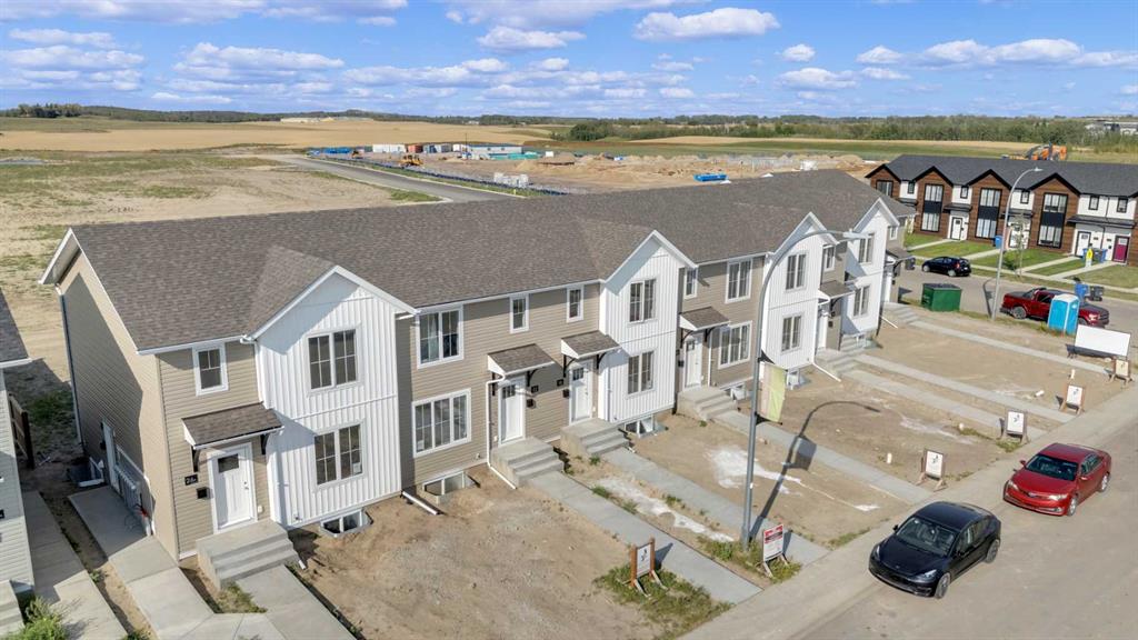 Picture of 14 Anna Close , Blackfalds Real Estate Listing