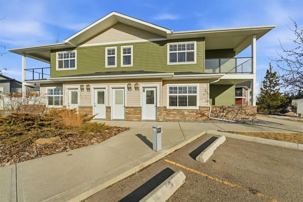Picture of E4, 5300 Vista Trail , Blackfalds Real Estate Listing