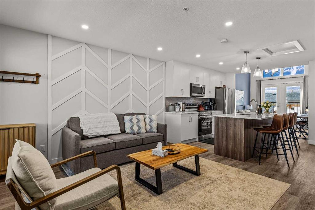 Picture of 415, 750 Harvie Heights Road , Harvie Heights Real Estate Listing