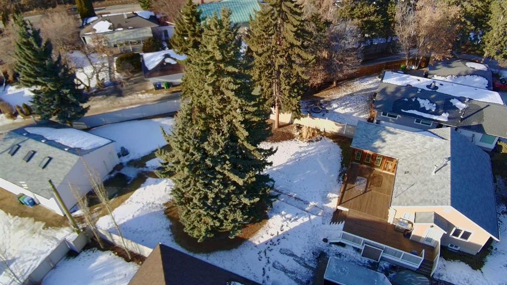Picture of 3742 44 Avenue , Red Deer Real Estate Listing
