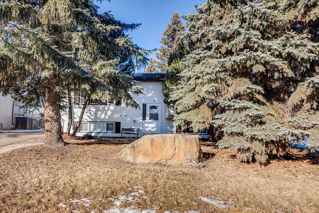 Picture of 3683 54 Avenue , Innisfail Real Estate Listing