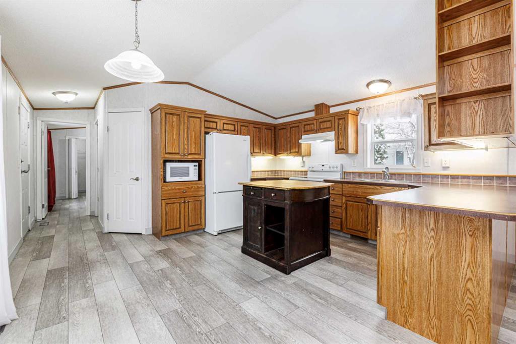 Picture of 2152 Danielle Drive , Red Deer Real Estate Listing