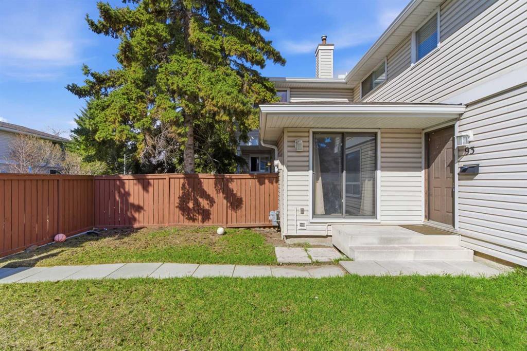 Picture of 93, 1155 Falconridge Drive NE, Calgary Real Estate Listing