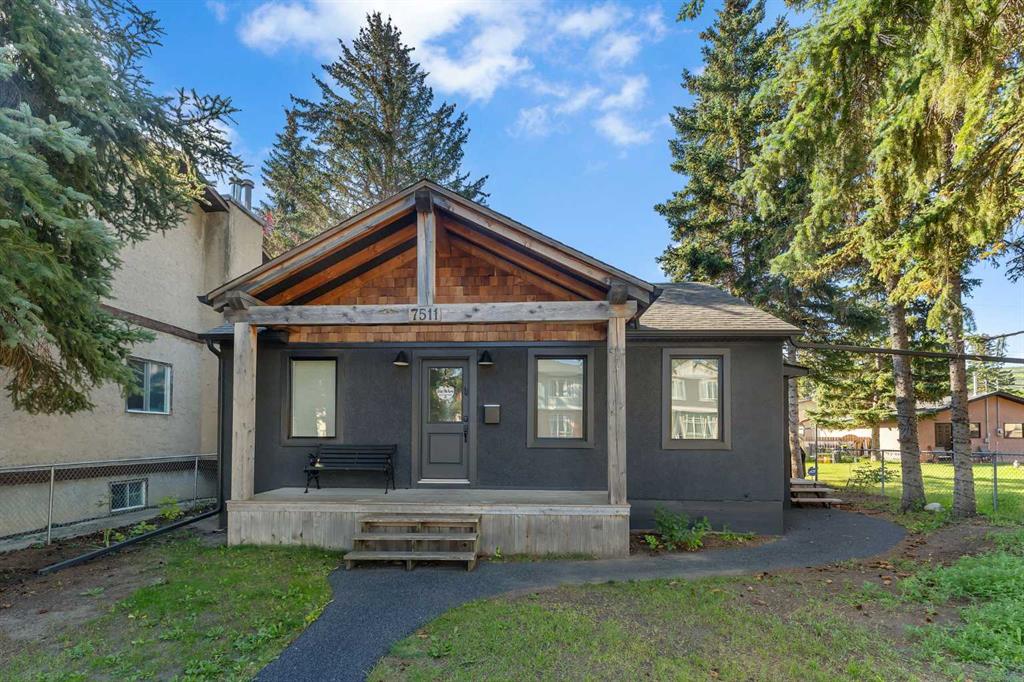 Picture of 7511 36 Avenue NW, Calgary Real Estate Listing