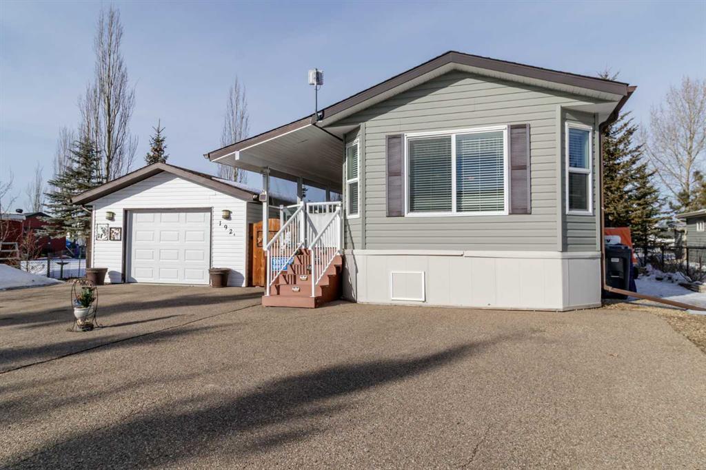 Picture of 192 10046 township road 422  , Rural Ponoka County Real Estate Listing