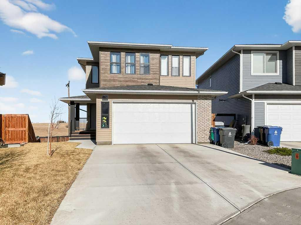 Picture of 1170 Pacific Circle W, Lethbridge Real Estate Listing