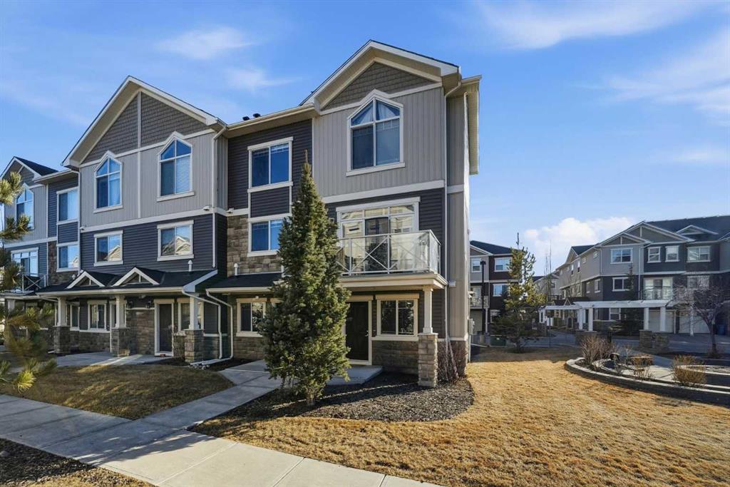 Picture of 515 Skyview Ranch Grove NE, Calgary Real Estate Listing