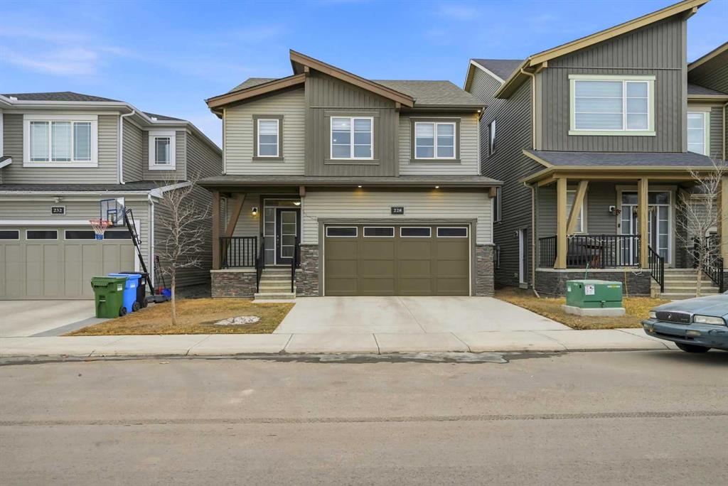 Picture of 228 Carringham Road , Calgary Real Estate Listing