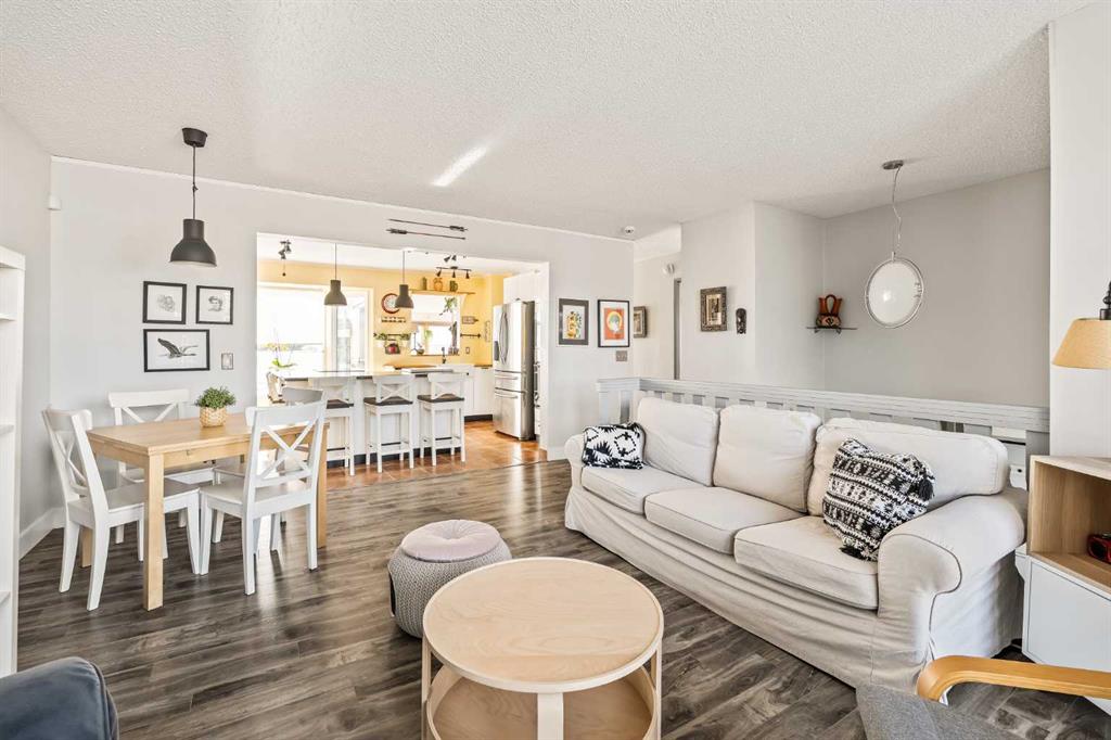 Picture of 5919 Temple Drive NE, Calgary Real Estate Listing