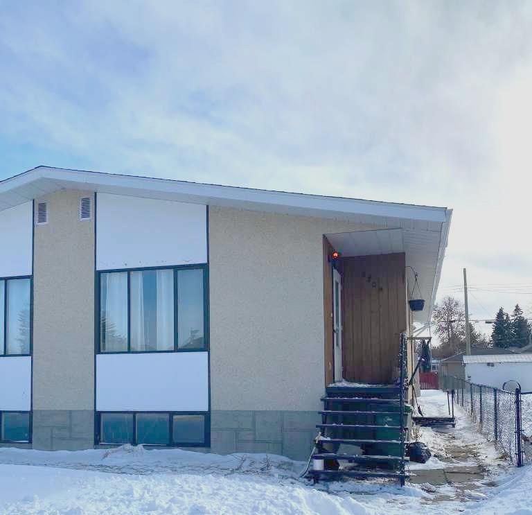 Picture of 5209 60 Avenue N, Ponoka Real Estate Listing