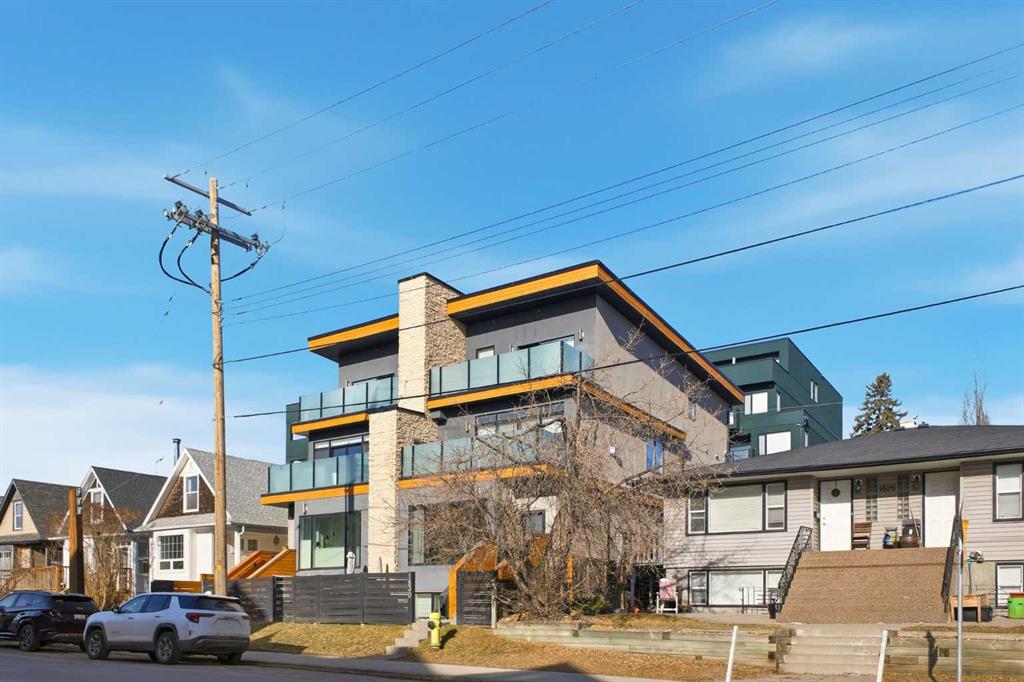 Picture of 2, 1830 34 Avenue SW, Calgary Real Estate Listing