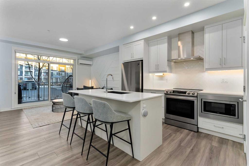 Picture of 123, 400 Auburn Meadows Common SE, Calgary Real Estate Listing