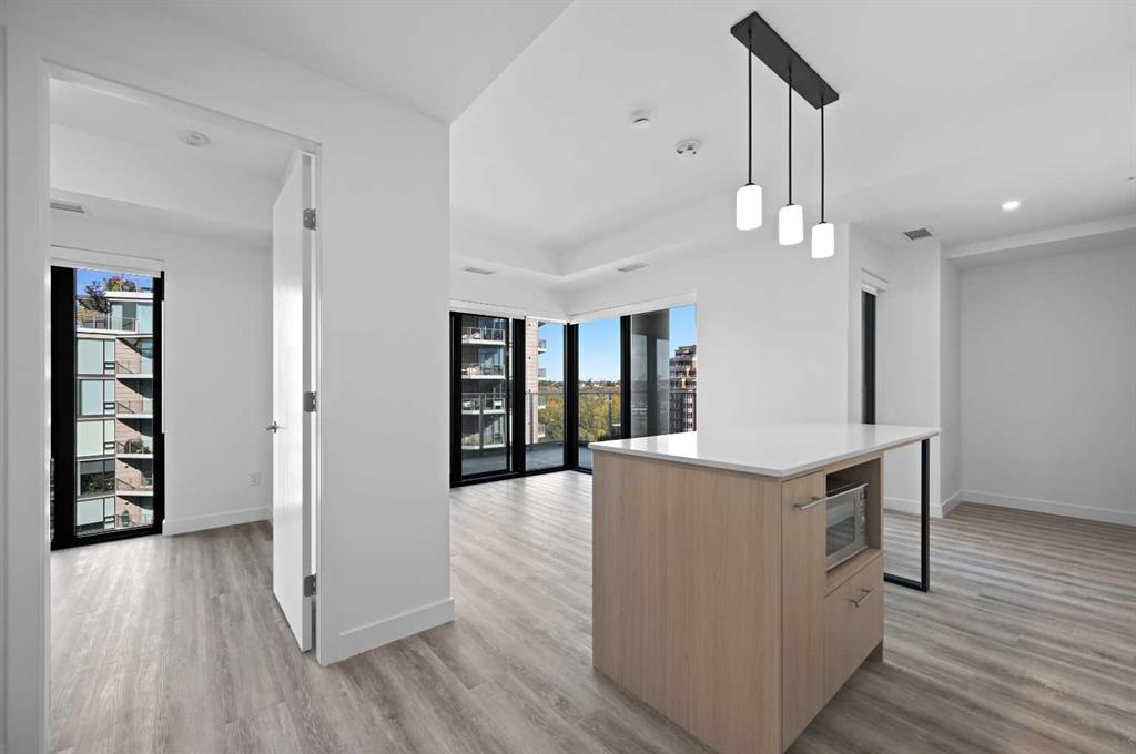 Picture of 1102, 730 2 Avenue SW, Calgary Real Estate Listing