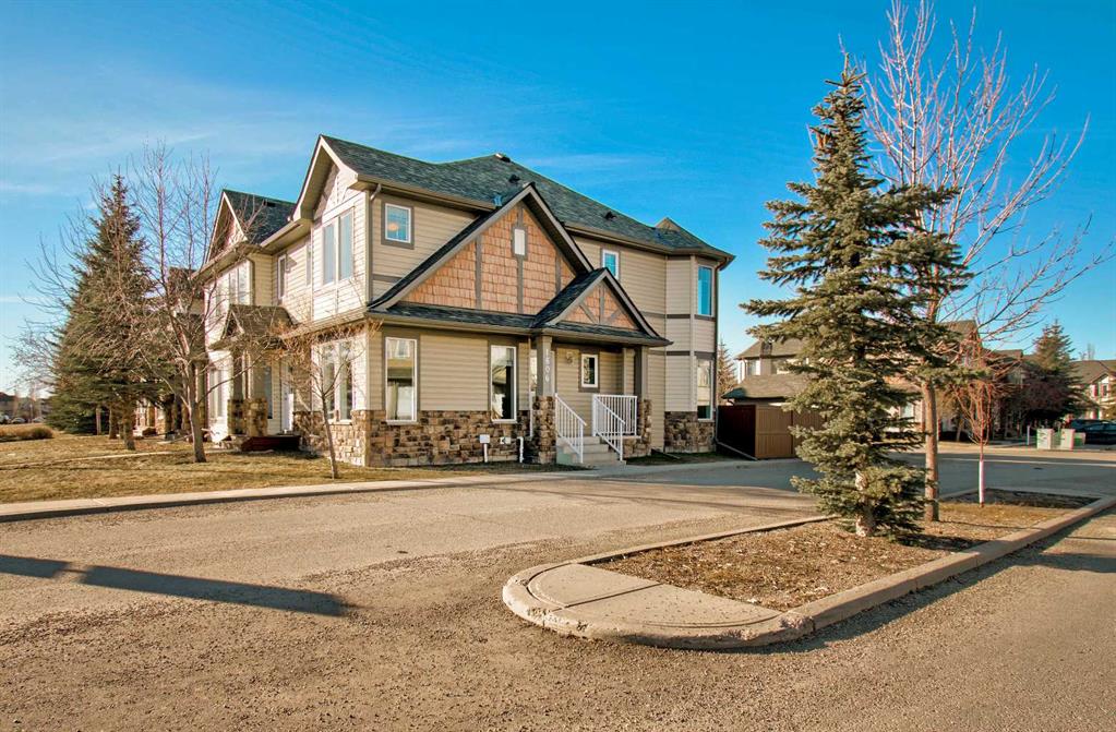 Picture of 1606, 2445 Kingsland Road SE, Airdrie Real Estate Listing