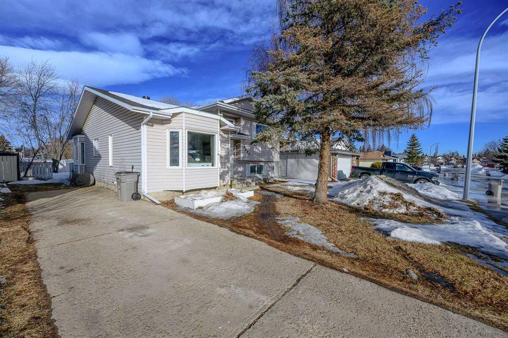 Picture of 9666 65 Avenue , Grande Prairie Real Estate Listing