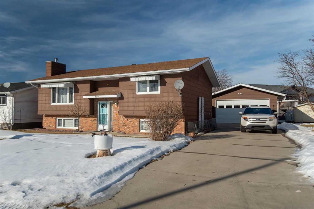 Picture of 5216 56 Avenue , Eckville Real Estate Listing