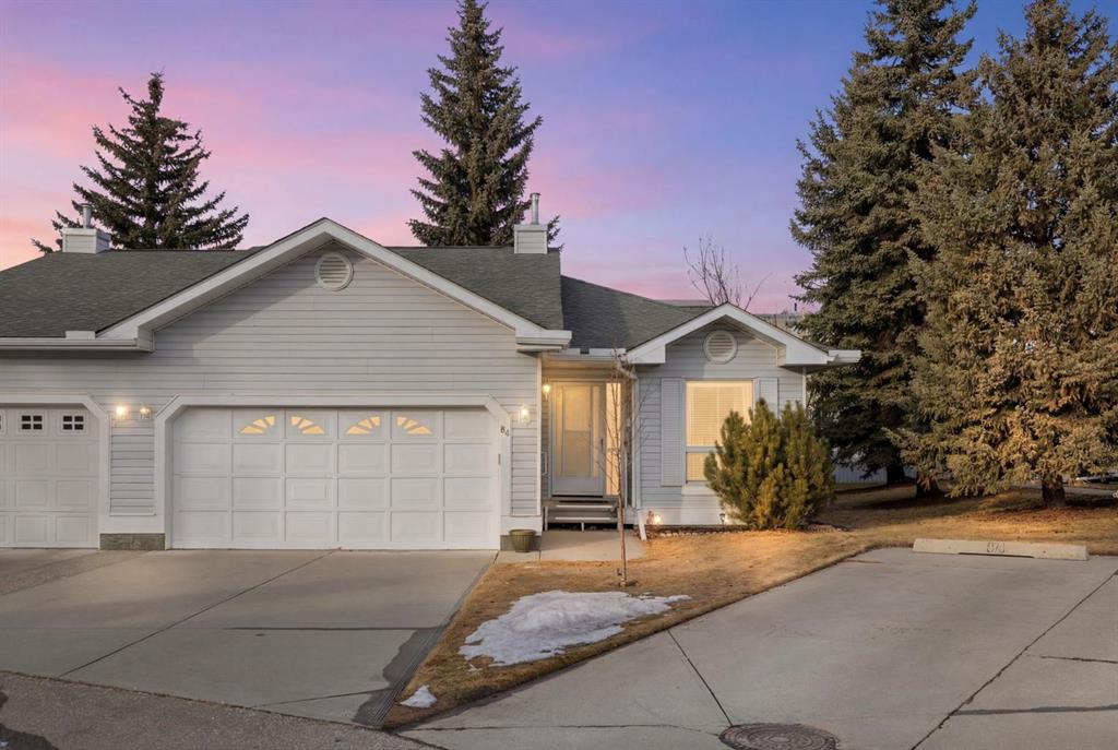 Picture of 84 Deer Ridge Close SE, Calgary Real Estate Listing