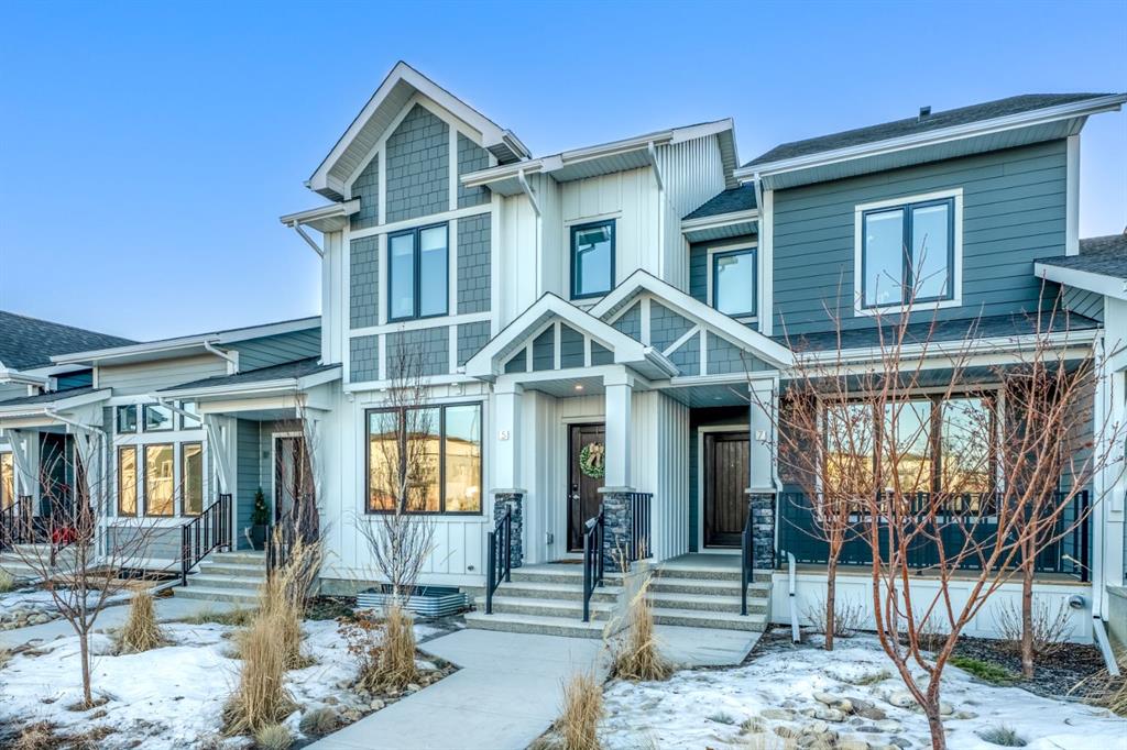 Picture of 5 Larkspur Bend , Okotoks Real Estate Listing