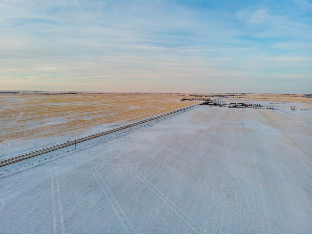 Picture of W4R26T25S16;4 Range Road 264  , Rural Wheatland County Real Estate Listing