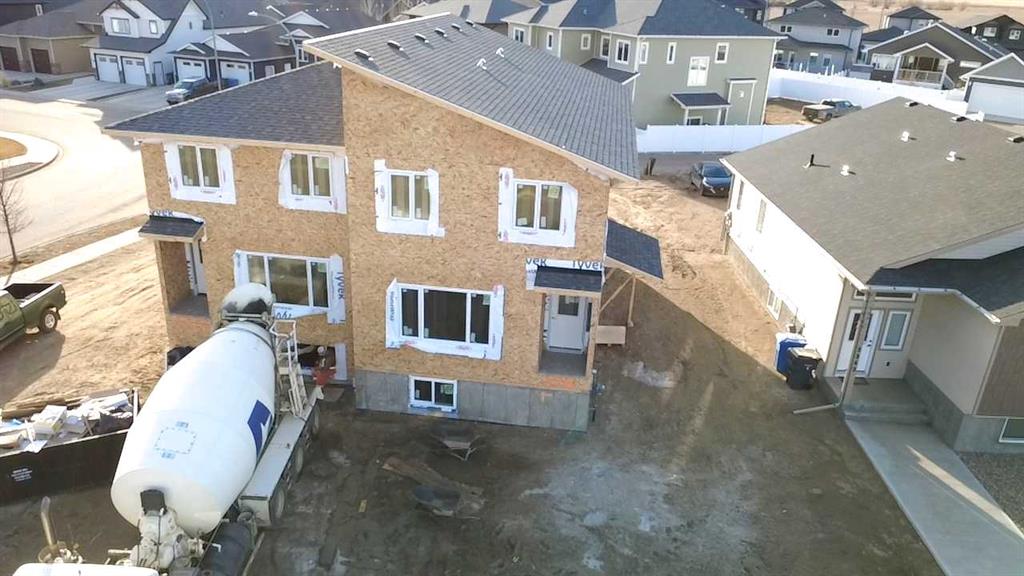 Picture of 5366 Southlands Drive SE, Medicine Hat Real Estate Listing