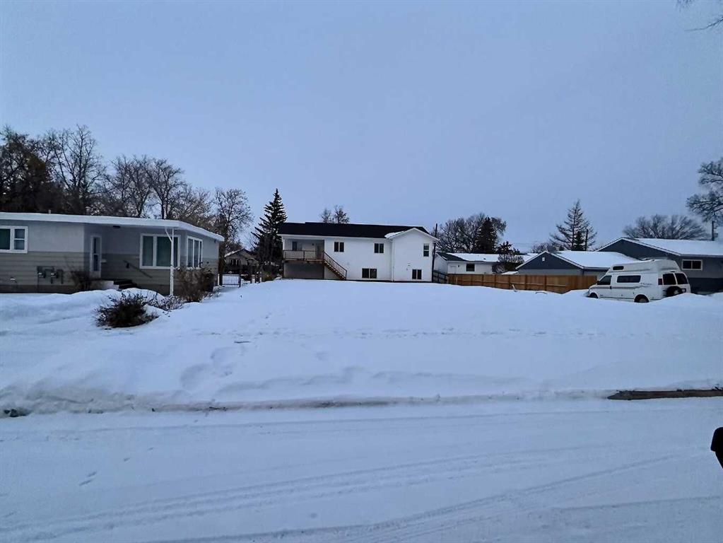 Picture of 5212 56 Avenue , Ponoka Real Estate Listing