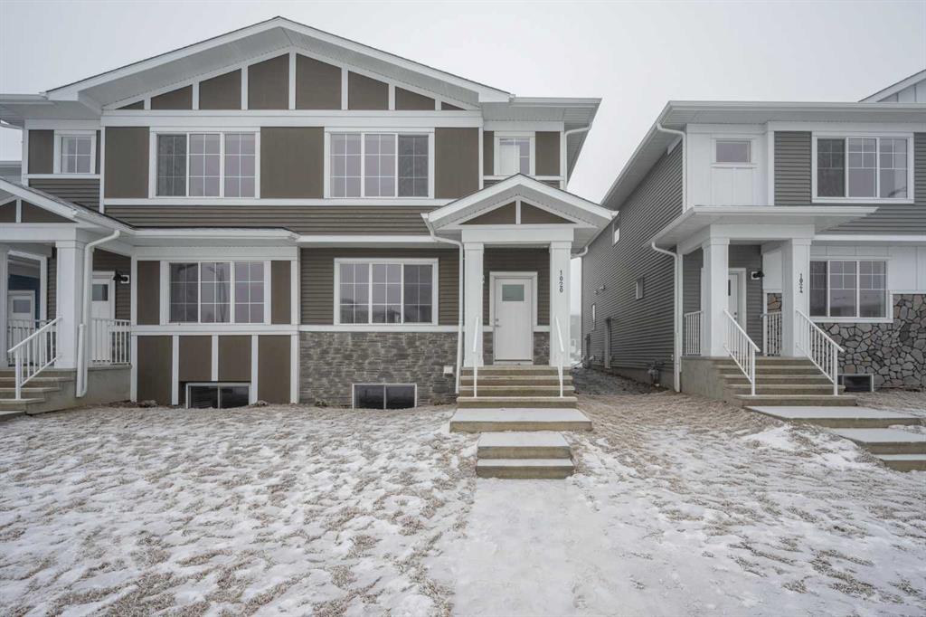 Picture of 1020 West Lakeview Drive , Chestermere Real Estate Listing
