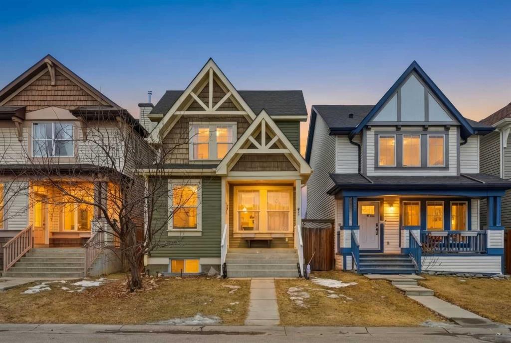 Picture of 41 New Brighton Green SE, Calgary Real Estate Listing