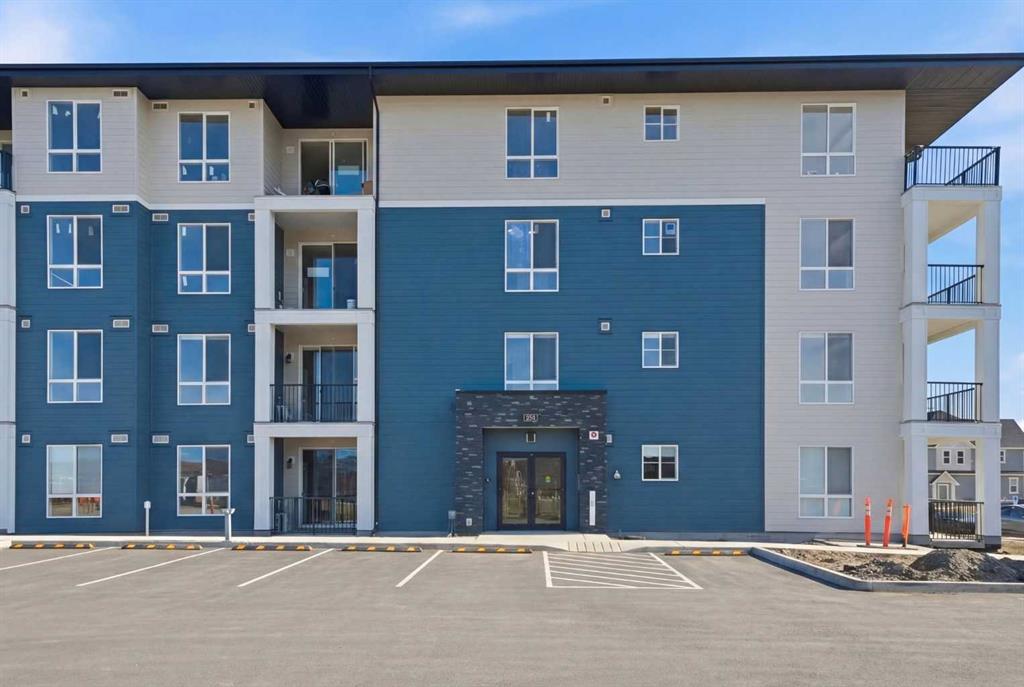 Picture of 1105, 47 Creekview Gardens SW, Calgary Real Estate Listing