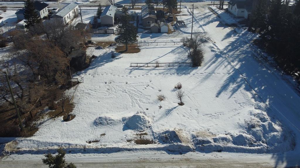 Picture of 4907 49 Street , Lougheed Real Estate Listing