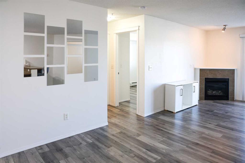 Picture of 2312, 43 Country Village Lane NE, Calgary Real Estate Listing