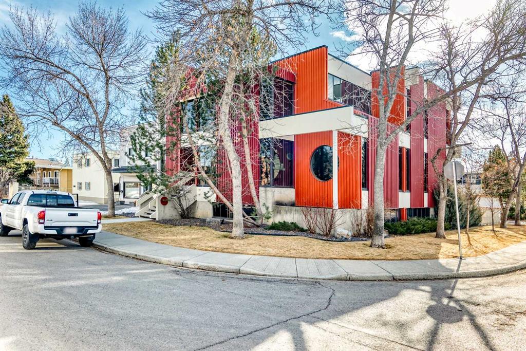 Picture of Lower, 2139 4 Avenue NW, Calgary Real Estate Listing